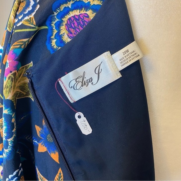 Eliza J Floral Hi-Lo Surplice Knee Length Dress Woman’s 20 Plus Size - Picture 10 of 12